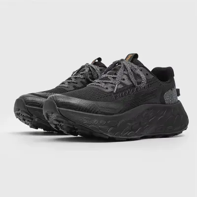 GRAVITY LITE SHOES